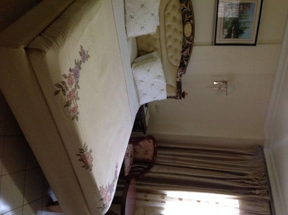 Faso Hotel Уагадугу Екстериор снимка